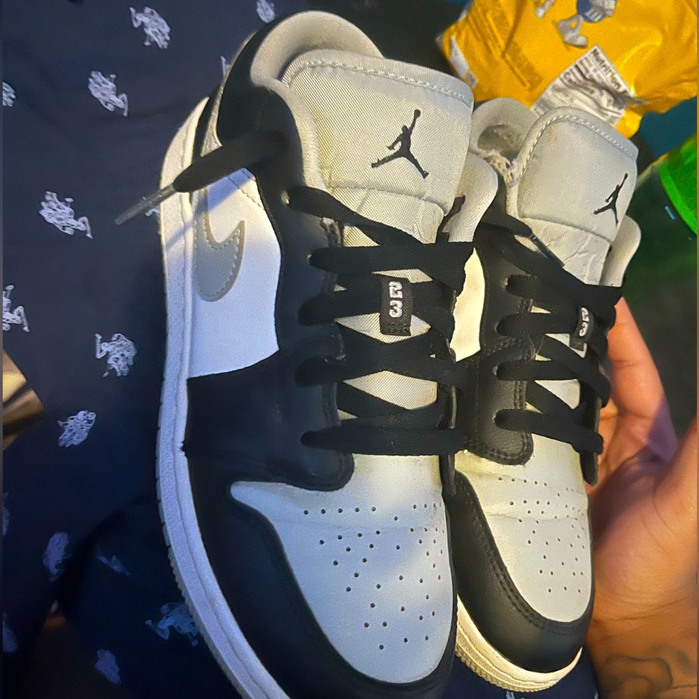 Black and White Air Jordan Sneakers
Air Jordan 1 Low SE